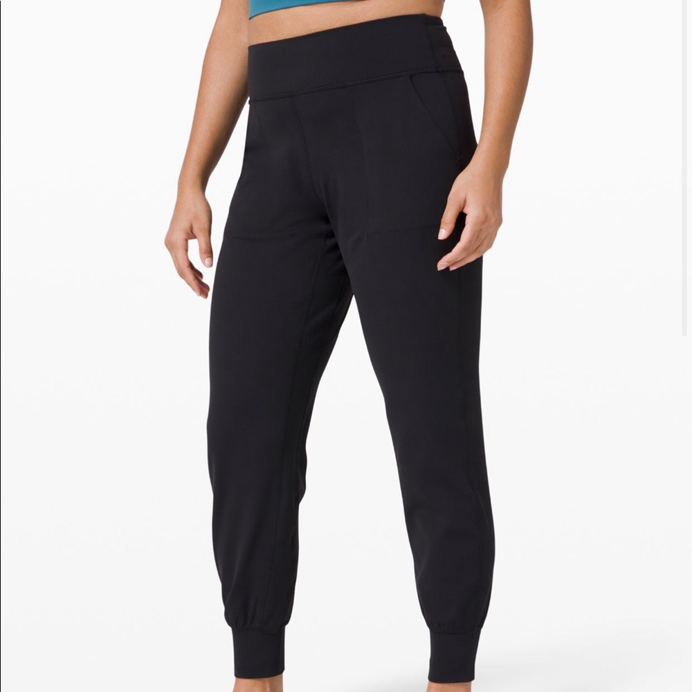 Lululemon black align joggers size 2